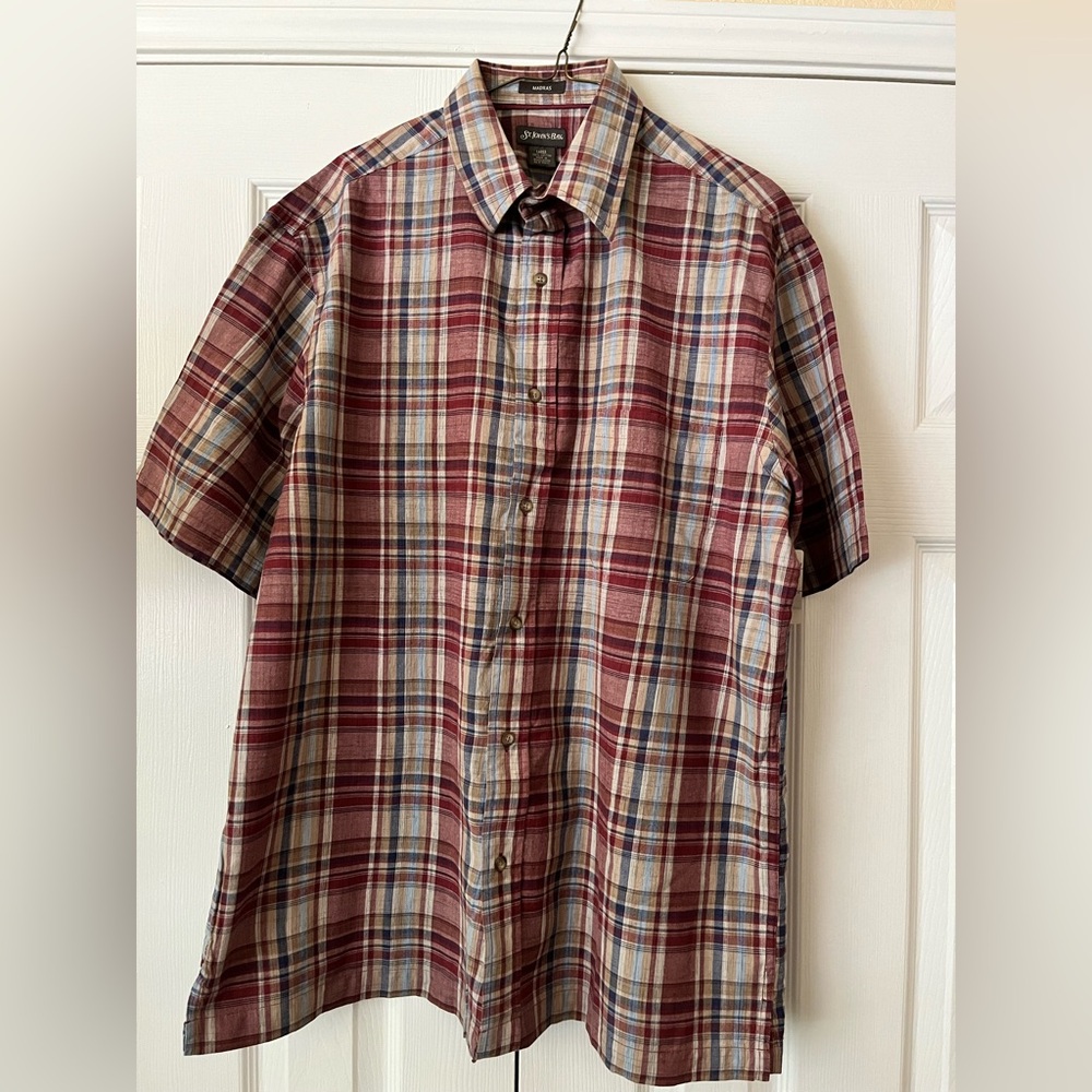 NWT - St. John's Bay Plaid Short Sleeve Shirt